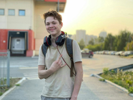 Парень 18 лет хочет найти девушку в Екатеринбурге – Фото 1